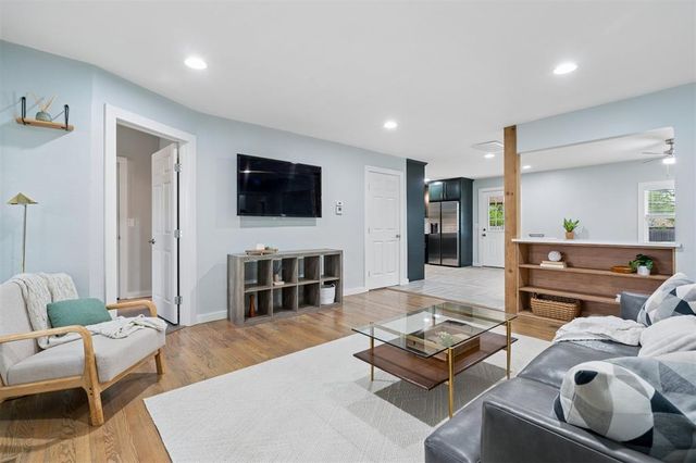 1301 NW 80th Street, Oklahoma City, OK 73114