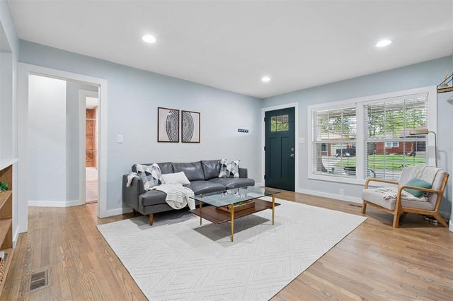 1301 NW 80th Street, Oklahoma City, OK 73114