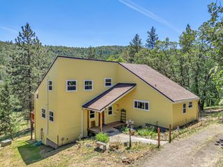 4780 Andrews Road, Medford, OR 97501
