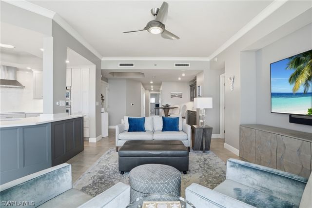 4192 BAY BEACH LN 893, Fort Myers Beach, FL 33931