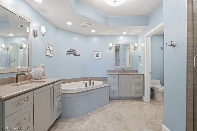 4192 BAY BEACH LN 893, Fort Myers Beach, FL 33931