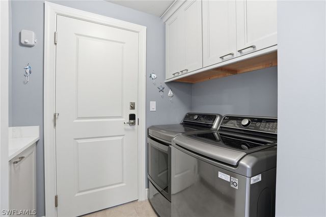 4192 BAY BEACH LN 893, Fort Myers Beach, FL 33931