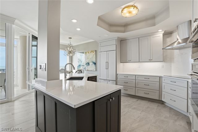 4192 BAY BEACH LN 893, Fort Myers Beach, FL 33931