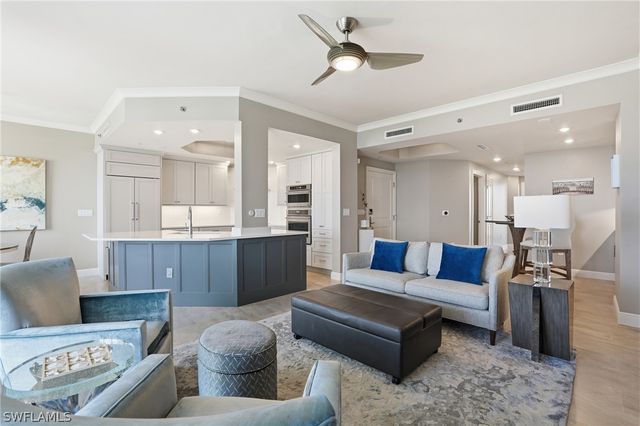 4192 BAY BEACH LN 893, Fort Myers Beach, FL 33931