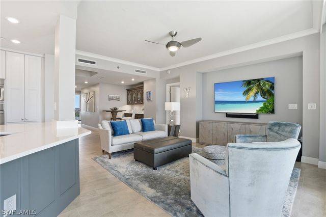 4192 BAY BEACH LN 893, Fort Myers Beach, FL 33931