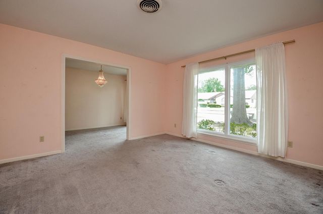 4611 Chantilly Circle, Houston, TX 77018