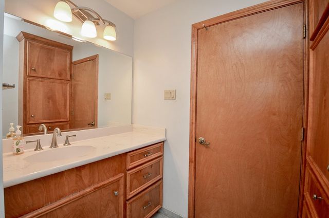 4611 Chantilly Circle, Houston, TX 77018