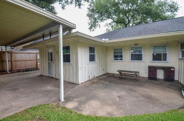 4611 Chantilly Circle, Houston, TX 77018