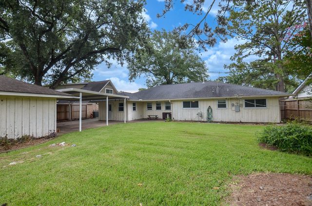 4611 Chantilly Circle, Houston, TX 77018