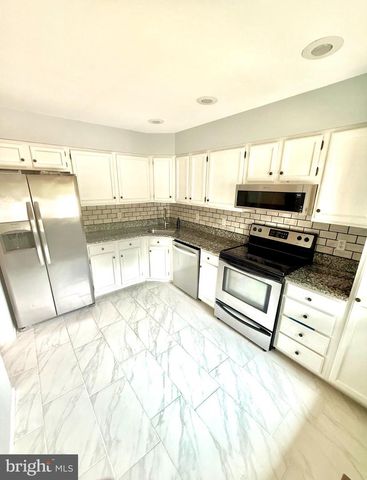 6 TIBURON CT, Annapolis, MD 21403