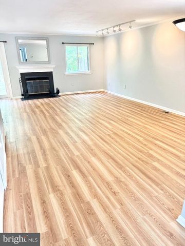 6 TIBURON CT, Annapolis, MD 21403