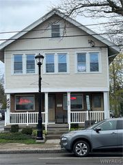 4329 South Buffalo Street Upper, Orchard Park, NY 14127