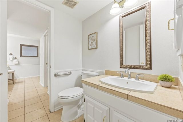 15807 Wilderness Pkwy, San Antonio, TX 78232