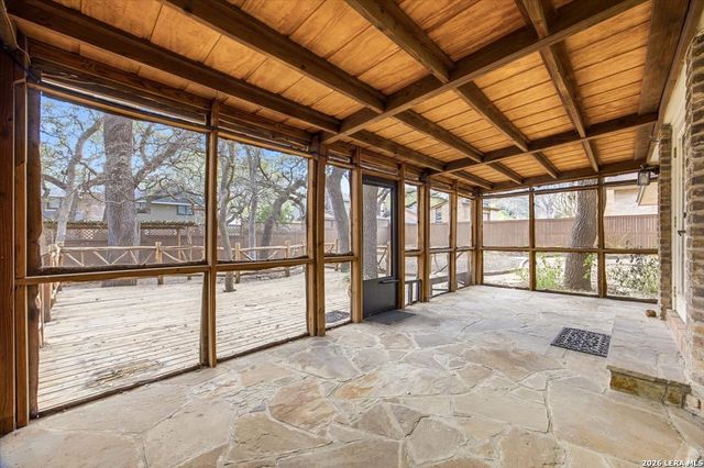 15807 Wilderness Pkwy, San Antonio, TX 78232