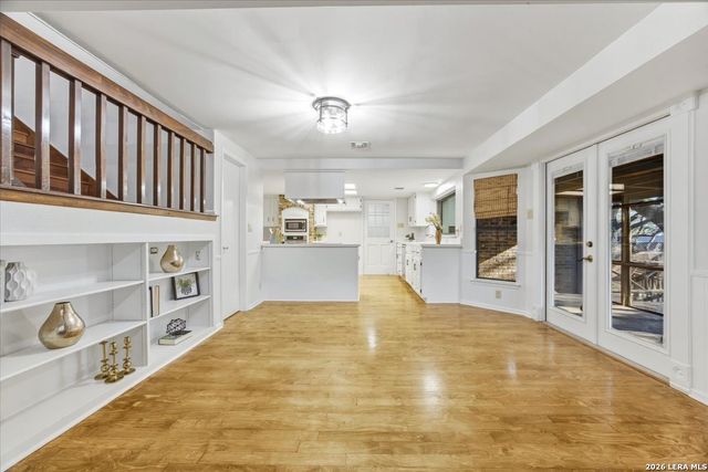 15807 Wilderness Pkwy, San Antonio, TX 78232