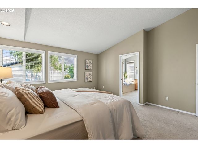 17937 Nw ANASTASIA Dr, Portland, OR 97229
