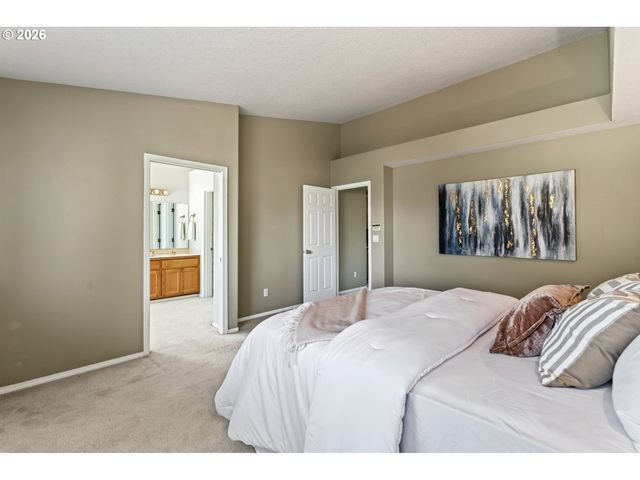 17937 Nw ANASTASIA Dr, Portland, OR 97229