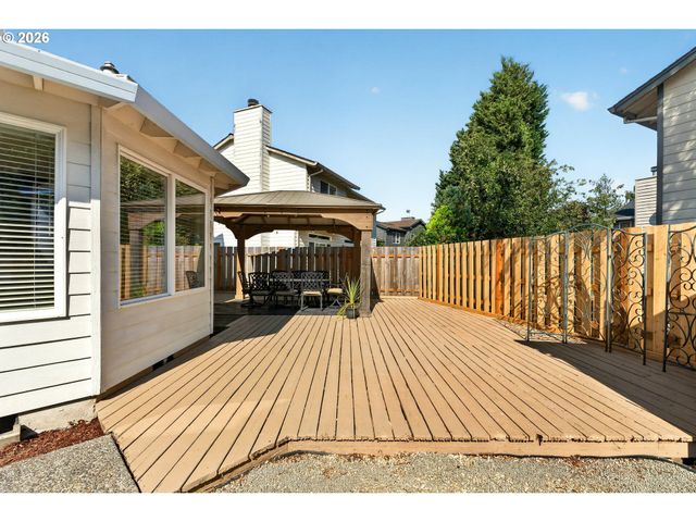 17937 Nw ANASTASIA Dr, Portland, OR 97229