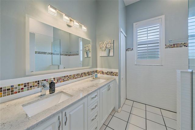 19291 PINE GLEN DRIVE, Fort Myers, FL 33967