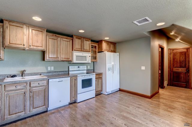 13646 TWISTED PINES TRL, Rapid City, SD 57702