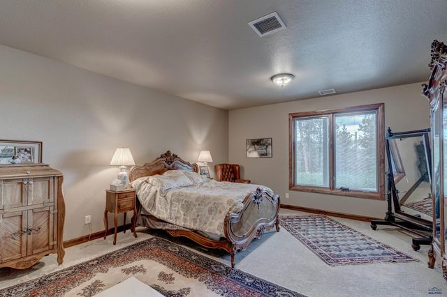 13646 TWISTED PINES TRL, Rapid City, SD 57702