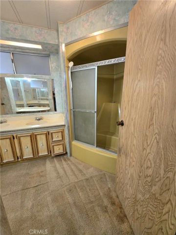 3850 Atlantic 66, Highland, CA 92346