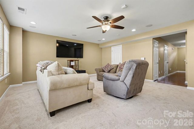 6148 Rockefeller Lane, Charlotte, NC 28210