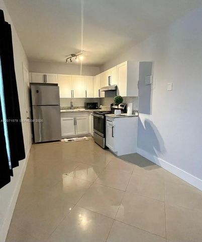 1824 Monroe Street 8, Hollywood, FL 33020