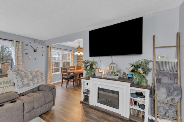 27 Wildwood Drive, Fairfield, OH 45014