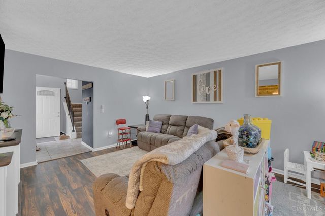 27 Wildwood Drive, Fairfield, OH 45014