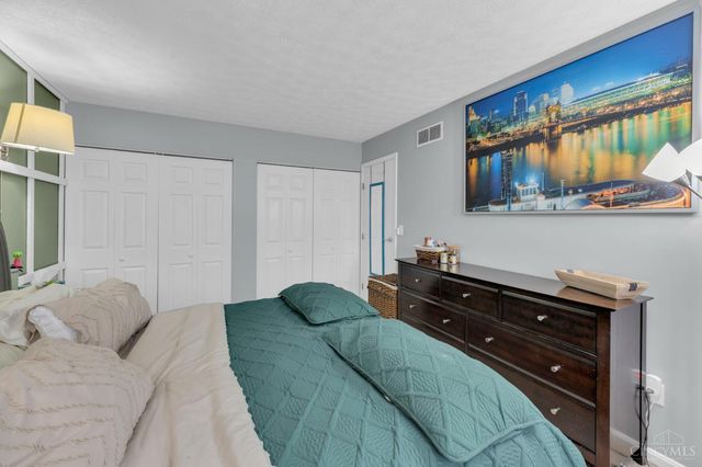 27 Wildwood Drive, Fairfield, OH 45014