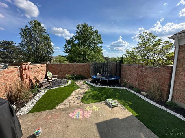 27 Wildwood Drive, Fairfield, OH 45014