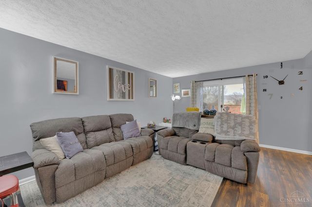 27 Wildwood Drive, Fairfield, OH 45014