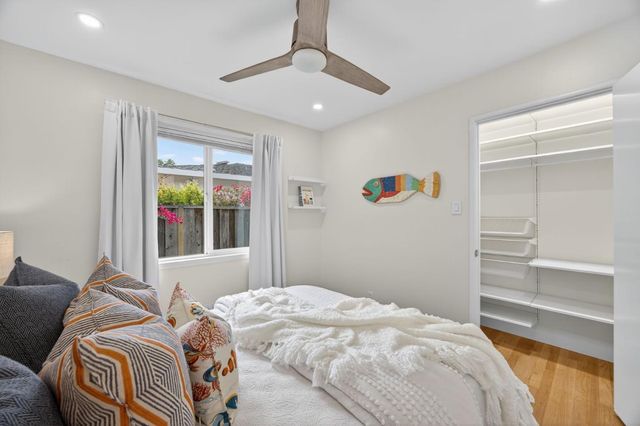 866 Stonehurst Way, Campbell, CA 95008