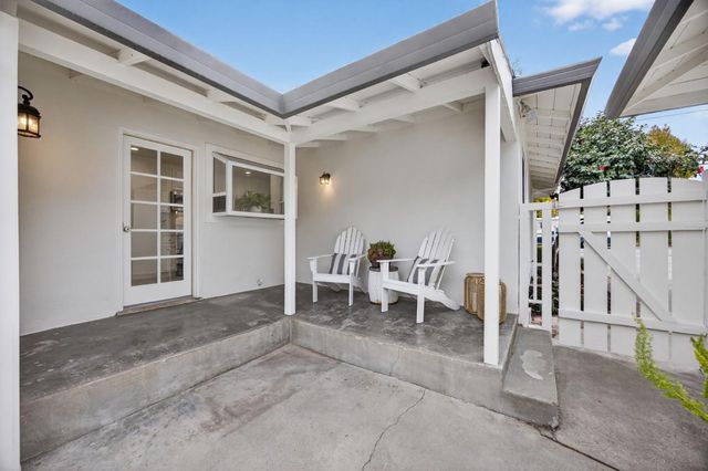 866 Stonehurst Way, Campbell, CA 95008