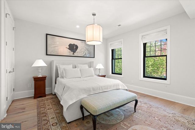 2610 GARFIELD ST NW, Washington, DC 20008