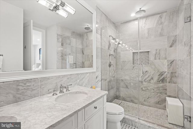 2610 GARFIELD ST NW, Washington, DC 20008