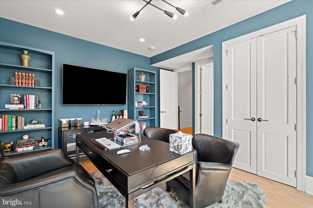 2610 GARFIELD ST NW, Washington, DC 20008