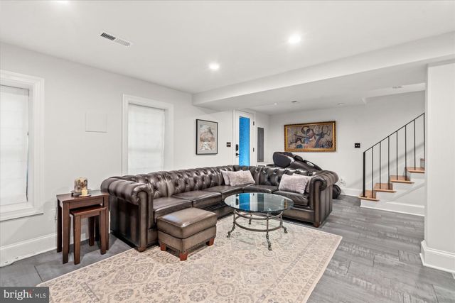 2610 GARFIELD ST NW, Washington, DC 20008
