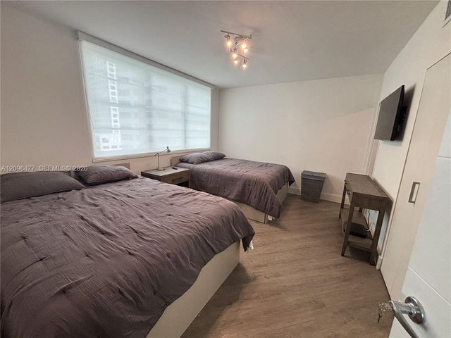 905 Brickell Bay Drive 1124, Miami, FL 33131