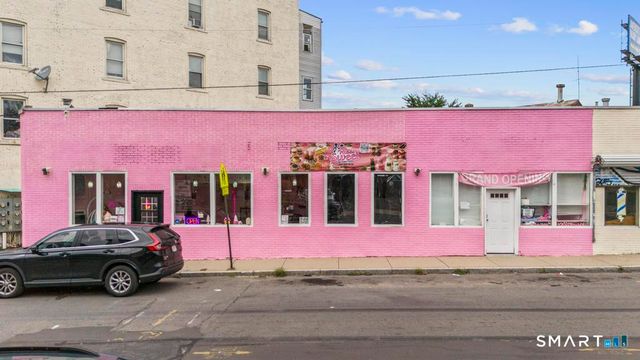 872 Bank Street, Waterbury, CT 06708