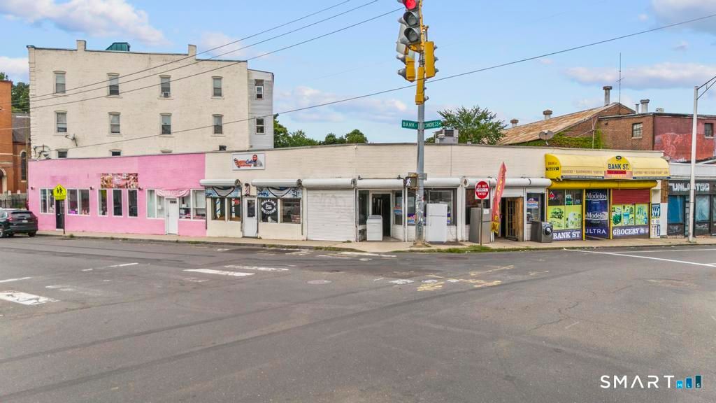 872 Bank Street, Waterbury, CT 06708