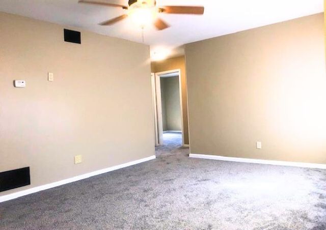 2427 W Greenfield St, Wichita, KS 67217