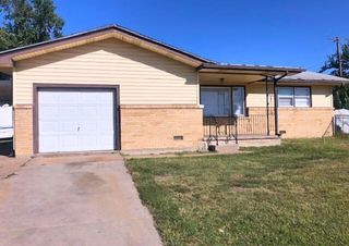 2427 W Greenfield St, Wichita, KS 67217