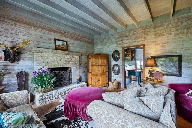 207 Bauer Rummel Road, Round Top, TX 78954