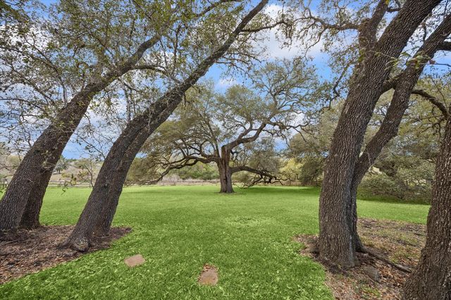 207 Bauer Rummel Road, Round Top, TX 78954