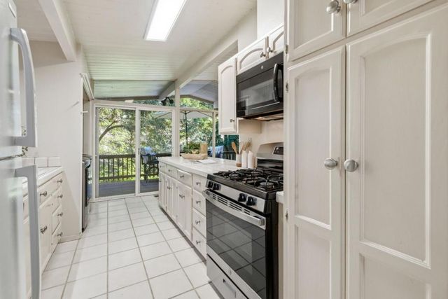 15740 Forest Hill Drive, Boulder Creek, CA 95006
