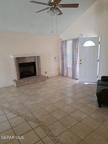 11077 GOLDEN POND Drive, El Paso, TX 79934