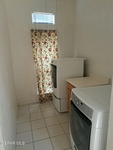 11077 GOLDEN POND Drive, El Paso, TX 79934