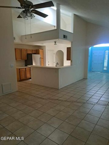 11077 GOLDEN POND Drive, El Paso, TX 79934